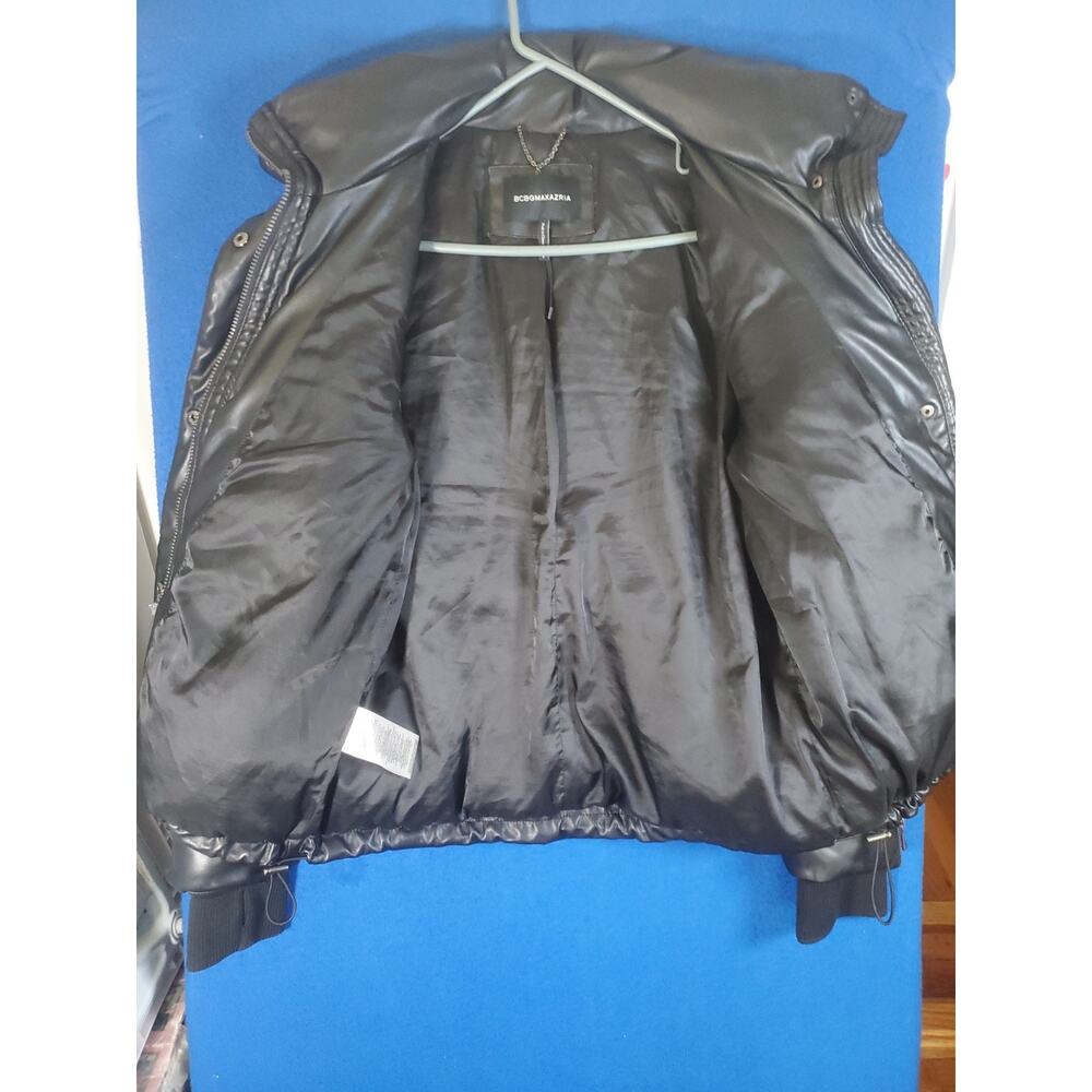 BCBGMAXAZRIA Black Faux Leather Puffer Jacket Womens Small Quilted Winter Coat - Picture 14 of 16